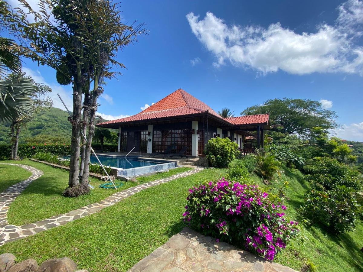 Tropical Balinese Villa Atenas Escobal Eksteriør billede