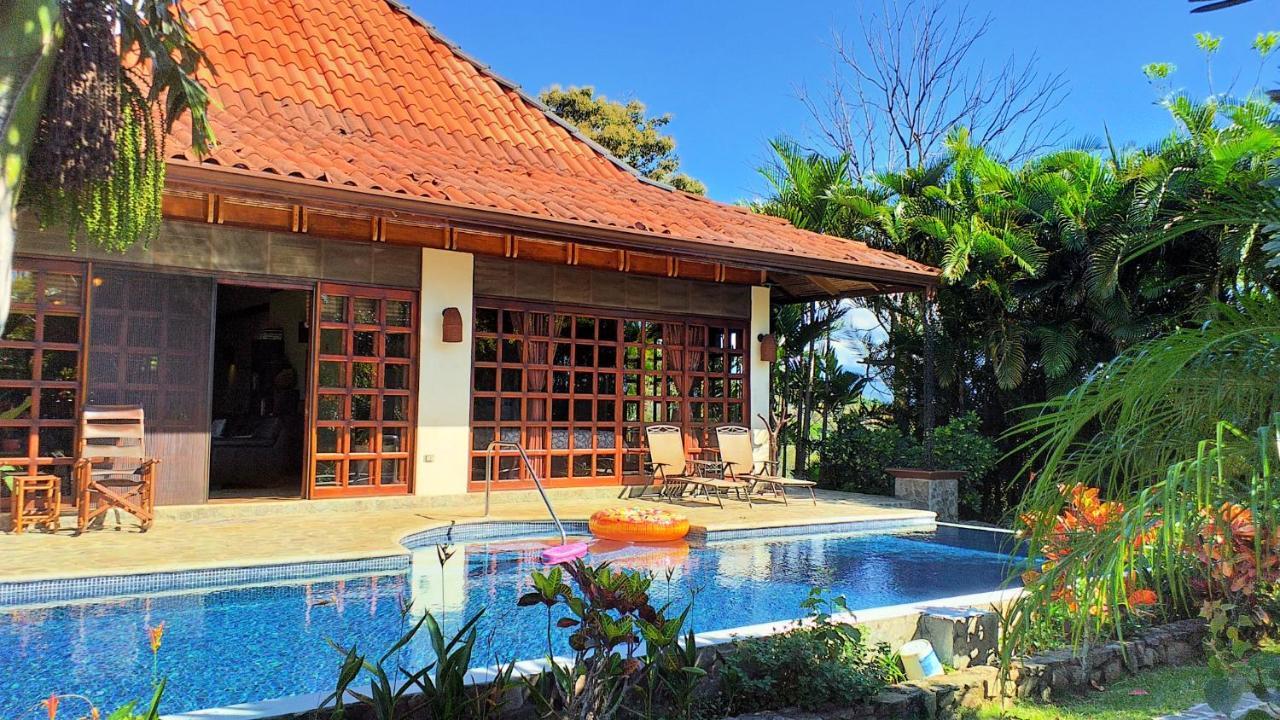 Tropical Balinese Villa Atenas Escobal Eksteriør billede